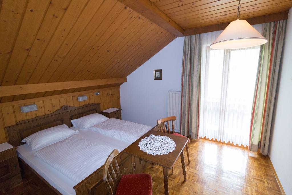 Ferienhof Alte Post, Apartments Weissbriach Zewnętrze zdjęcie
